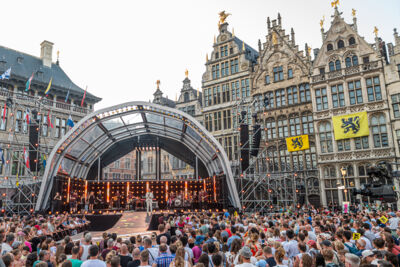 Vlaanderen Feest @ Grote Markt Antwerpen, foto 53, foto's door Dimitri Vanlommel - FrontView Magazine