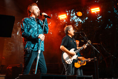 Counting Crows @ OLT Rivierenhof, picture 6, photographed by Björn Franck - FrontView Magazine