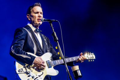 Chris Isaak @ Bospop 2026, foto 6, foto's door Dorien Goetschalckx - FrontView Magazine