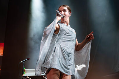 Pommelien Thijs @ Rock Herk Encore, foto 11, foto's door Anoek Houben - FrontView Magazine