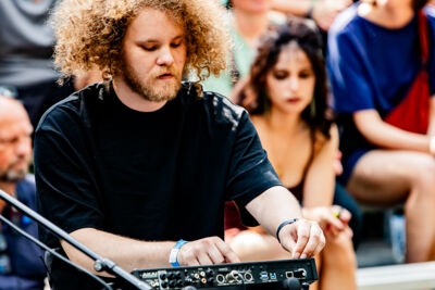 Suna @ Rock Herk, picture 11, photographed by Leen Verlinden - FrontView Magazine