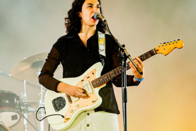 Rosie Stuart @ Rock Herk, picture 10, photographed by Leen Verlinden - FrontView Magazine