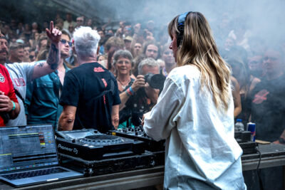 Lolalita & Brennt @ Rock Herk, foto 7, foto's door Anoek Houben - FrontView Magazine
