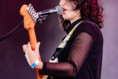 Rosie Stuart @ Rock Herk, picture 8, photographed by Leen Verlinden - FrontView Magazine