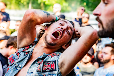 Bloed @ Rock Herk, picture 14, photographed by Leen Verlinden - FrontView Magazine