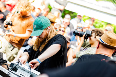 Suna @ Rock Herk, picture 3, photographed by Leen Verlinden - FrontView Magazine