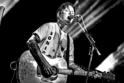 Manic Street Preachers @ Rock Herk, picture 8, photographed by Anoek Houben - FrontView Magazine
