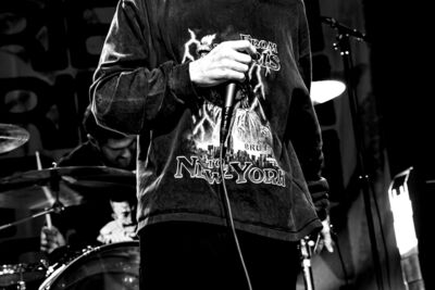 Militarie Gun @ Rock Herk, picture 6, photographed by Anoek Houben - FrontView Magazine