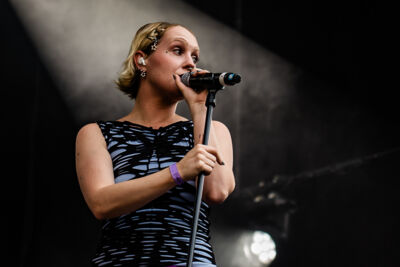 Kaat Van Stralen @ Beleuvenissen, picture 16, photographed by Jürgen Bruynooghe - FrontView Magazine