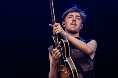 Kaat Van Stralen @ Beleuvenissen, picture 18, photographed by Jürgen Bruynooghe - FrontView Magazine