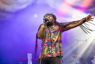 Bob Marley Tribute by Rootsriders & Mo Ali @ Sfinks Mixed 2026, picture 7, photographed by Marc Verdonck - FrontView Magazine