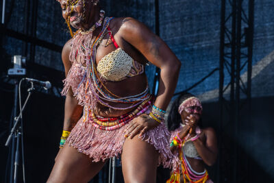 Mádé Kuti & The Movement @ Sfinks Mixed 2026, picture 18, photographed by Marc Verdonck - FrontView Magazine