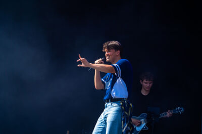 Mathias Mesmans @ Herentals Feest, picture 2, photographed by Silke Daems - FrontView Magazine