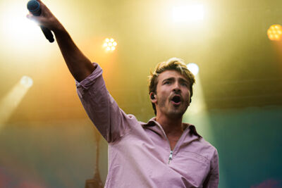 Aaron Blommaert @ Herentals Feest, picture 2, photographed by Silke Daems - FrontView Magazine