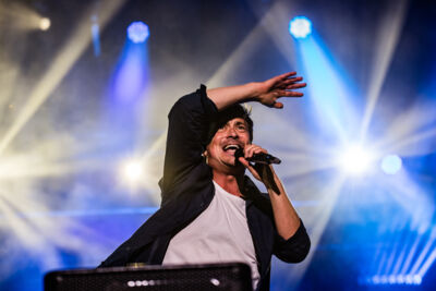 Niels Destadsbader @ Beleuvenissen, photo 16 of 26, photographed by Jürgen Bruynooghe - FrontView Magazine