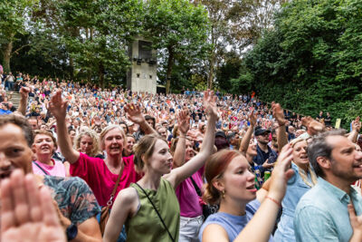 Les Truttes @ OLT Rivierenhof, picture 12, photographed by Marc Verdonck - FrontView Magazine