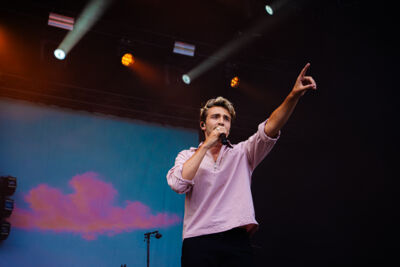 Aaron Blommaert @ Herentals Feest, picture 7, photographed by Silke Daems - FrontView Magazine