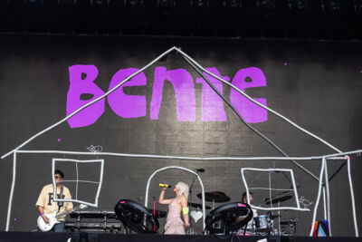 Bente @ Lokerse feesten, foto 8, foto's door Marc Verdonck - FrontView Magazine