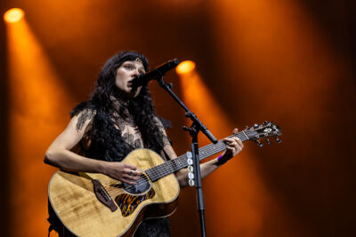 Holly Humberstone @ Lokerse feesten, picture 15, photographed by Marc Verdonck - FrontView Magazine