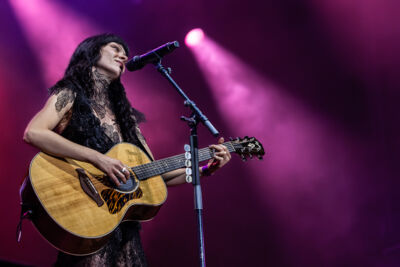 Holly Humberstone @ Lokerse feesten, picture 13, photographed by Marc Verdonck - FrontView Magazine