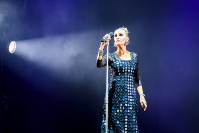 The Human League @ Lokerse Feesten, foto 3, foto's door Bart Janssens - FrontView Magazine