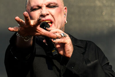 Gavin Friday @ Lokerse Feesten, picture 2, photographed by Bart Janssens - FrontView Magazine