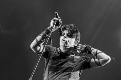 Gary Numan @ Lokerse Feesten, foto 10, foto's door Bart Janssens - FrontView Magazine