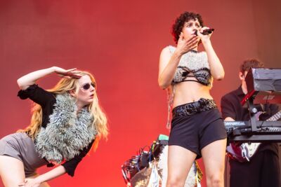 ÃO @ Lokerse Feesten, picture 10, photographed by Edwin Houdevelt - FrontView Magazine
