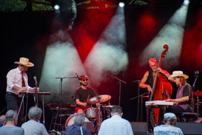 John Grant & Richard Hawley Band @ OLT Rivierenhof, photo 17 of 17, photographed by Karlien Charlier - FrontView Magazine