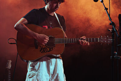 Black Country, New Road @ OLT Rivierenhof, picture 8, photographed by Tijl Hertoghs - FrontView Magazine