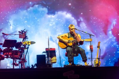 Xavier Rudd @ Lokerse Feesten, foto 6, foto's door Edwin Houdevelt - FrontView Magazine