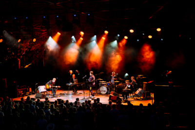 John Grant & Richard Hawley Band @ OLT Rivierenhof, photo 11 of 17, photographed by Karlien Charlier - FrontView Magazine
