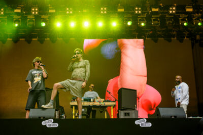 De Jeugd Van Tegenwoordig @ Lokerse Feesten, picture 10, photographed by Bart Janssens - FrontView Magazine