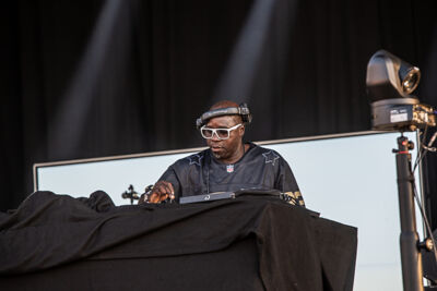 Crazy Sir-G @Muziek aan 't Water, picture 1, photographed by Raf Van Daele - FrontView Magazine
