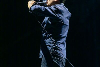 Suede @ Lokerse Feesten, picture 10, photographed by Edwin Houdevelt - FrontView Magazine