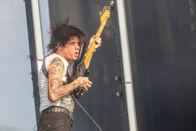 Sons @ Lokerse Feesten, picture 18, photographed by Edwin Houdevelt - FrontView Magazine