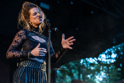 Selah Sue & The Gallands @ OLT Rivierenhof, picture 18, photographed by Marc Verdonck - FrontView Magazine