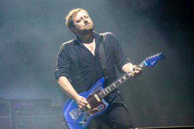 Suede @ Lokerse Feesten, picture 4, photographed by Edwin Houdevelt - FrontView Magazine
