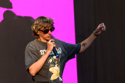 De Jeugd Van Tegenwoordig @ Lokerse Feesten, picture 6, photographed by Bart Janssens - FrontView Magazine