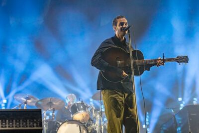Editors @ Lokerse Feesten, picture 15, photographed by Edwin Houdevelt - FrontView Magazine