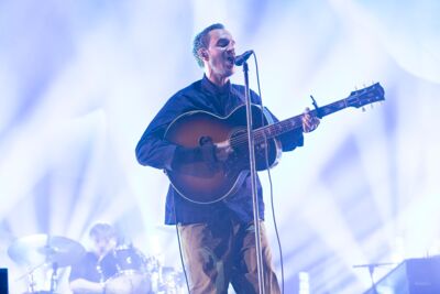 Editors @ Lokerse Feesten, picture 7, photographed by Edwin Houdevelt - FrontView Magazine