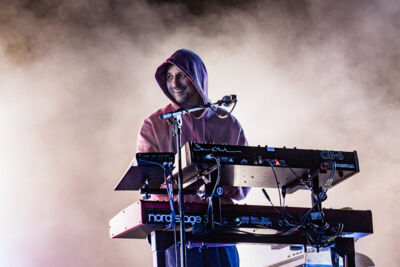 Zwangere Guy @ Suikerrock, picture 17, photographed by Jürgen Bruynooghe - FrontView Magazine