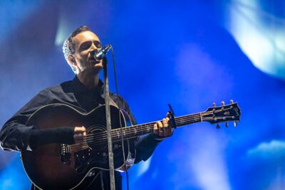 Editors @ Lokerse Feesten, picture 12, photographed by Edwin Houdevelt - FrontView Magazine