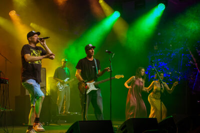 WAHWAHSDA + Sindicato Sonico @ OLT Rivierenhof, picture 26, photographed by Karlien Charlier - FrontView Magazine