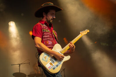 WAHWAHSDA + Sindicato Sonico @ OLT Rivierenhof, picture 4, photographed by Karlien Charlier - FrontView Magazine