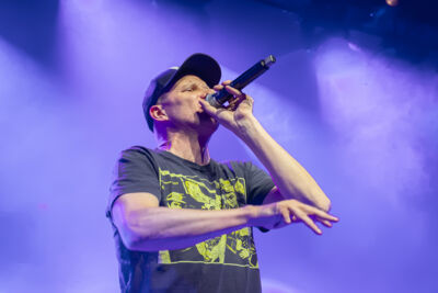 WAHWAHSDA + Sindicato Sonico @ OLT Rivierenhof, picture 23, photographed by Karlien Charlier - FrontView Magazine