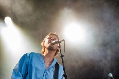 Oliver Symons @ Suikerrock, picture 8, photographed by Jürgen Bruynooghe - FrontView Magazine