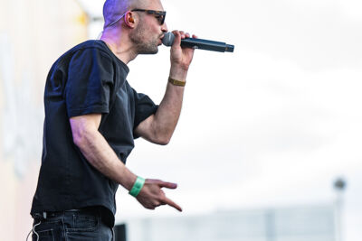 Yong Yello @ Suikerrock, picture 22, photographed by Jürgen Bruynooghe - FrontView Magazine