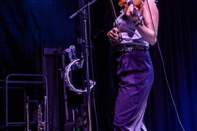 Son Mieux @ Suikerrock, picture 27, photographed by Jürgen Bruynooghe - FrontView Magazine
