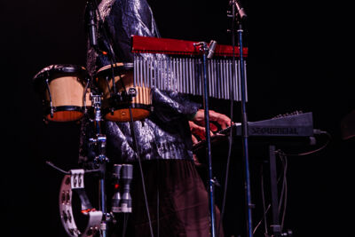 Son Mieux @ Suikerrock, picture 2, photographed by Jürgen Bruynooghe - FrontView Magazine
